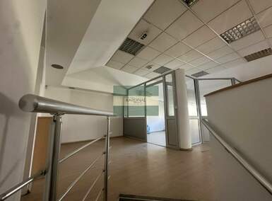 Poslovni prostor / Lokal, Kragujevac | Izdavanje · 200m² · 2.500€