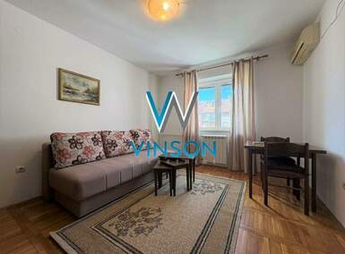 Jednosoban stan, Novi Sad - Bulevar Oslobođenja | Izdavanje · 23m² · 300€