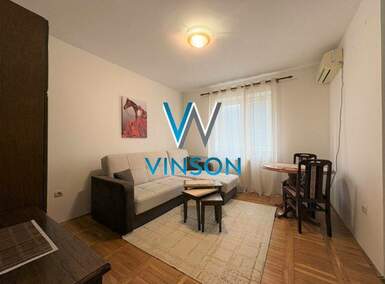 Jednosoban stan, Novi Sad - Bulevar Oslobođenja | Izdavanje · 23m² · 300€