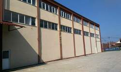 Poslovni prostor / Lokal, Beograd - Autoput za Zagreb | Izdavanje · 1250m² · 4.500€