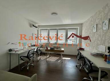 Poslovni prostor / Lokal, Beograd - Sumice | Izdavanje · 69m² · 650€