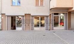 Poslovni prostor / Lokal, Niš - Pantelej(Niš) | Izdavanje · 57m² · 550€