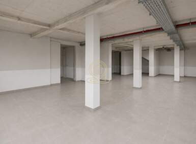 Poslovni prostor / Lokal, Vrnjačka Banja | Izdavanje · 360m² · 4.320€