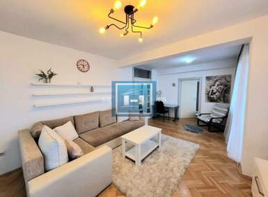 Stan, Ćuprija | Izdavanje · 95m² · 360€
