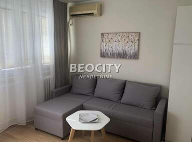 Dvosoban stan, Novi Sad - Liman 3 | Izdavanje · 30m² · 370€