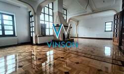 Poslovni prostor / Lokal, Novi Sad - Adamovićevo Naselje | Izdavanje · 950m² · 8.000€