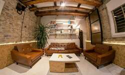 Poslovni prostor / Lokal, Beograd - Karađorđeva | Izdavanje · 60m² · 950€