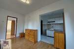 Kuća, Beograd - Urovci | Izdavanje · 75m² · 300€