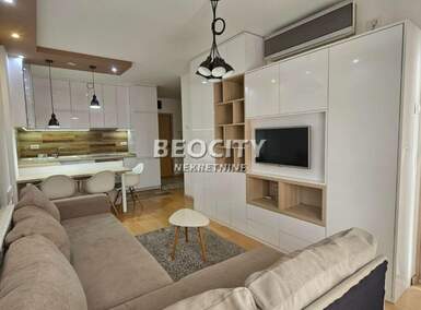 Dvosoban stan, Novi Sad | Izdavanje · 42m² · 580€