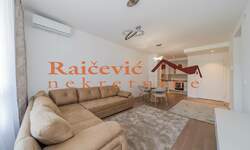 Trosoban stan, Beograd - Beograd Na Vodi | Izdavanje · 76m² · 1.600€