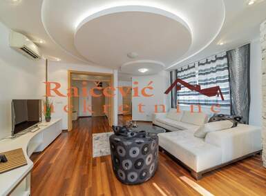 Trosoban stan, Beograd - Centar | Prodaja · 98m² · 588.000€