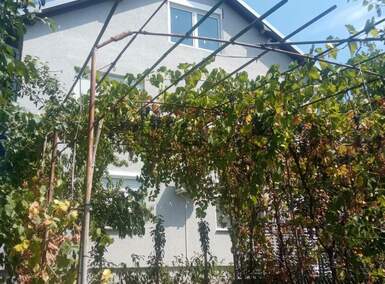 Kuća, Kragujevac - Male Pčelice | Prodaja · 196m² · 200.000€