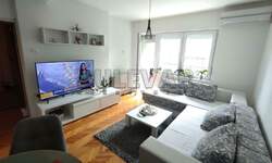 Jednoiposoban stan, Niš - Gradska bolnica | Izdavanje · 43m² · 350€