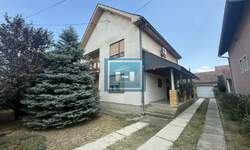 Kuća, Jagodina | Prodaja · 160m² · 137.000€