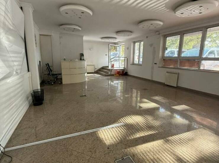 Poslovni prostor / Lokal Beograd, FON – fotografija 4