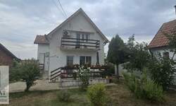 Kuća, Beograd - Urovci | Prodaja · 114m² · 120.000€