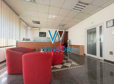 Poslovni prostor / Lokal, Novi Sad - Veternik | Izdavanje · 413m² · 2.100€