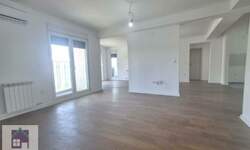 Troiposoban stan, Beograd - Obrenovac (mesto) | Prodaja · 113m² · 189.500€