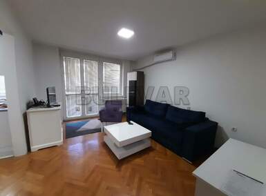 Dvosoban stan, Niš - Centar | Izdavanje · 52m² · 350€