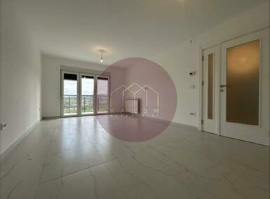 Trosoban stan, Beograd - Kaluđerica | Prodaja · 80m² · 137.000€