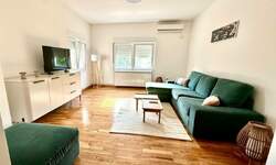 Trosoban stan, Beograd - Banovo Brdo | Izdavanje · 75m² · 800€