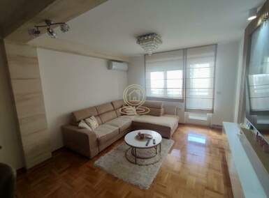 Trosoban stan, Niš | Izdavanje · 72m² · 450€