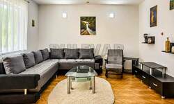 Trosoban stan, Niš - Pantelej(Niš) | Izdavanje · 95m² · 500€