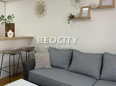 Cetvorosoban stan, Novi Sad - Adamovićevo Naselje | Izdavanje · 60m² · 550€