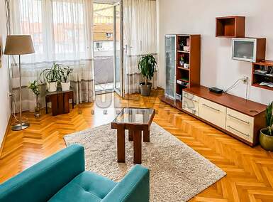Trosoban stan, Niš - Gradska bolnica | Izdavanje · 67m² · 450€
