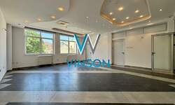 Poslovni prostor / Lokal, Novi Sad - Bulevar Oslobođenja | Izdavanje · 250m² · 1.800€