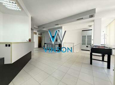 Poslovni prostor / Lokal, Novi Sad - Bulevar Oslobođenja | Izdavanje · 282m² · 3.384€