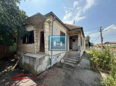 Kuća, Paraćin | Prodaja · 185m² · 50.000€