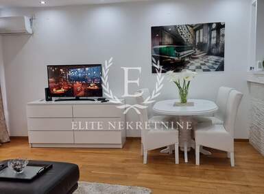 Cetvorosoban stan, Beograd - Đeram pijaca | Izdavanje · 80m² · 900€