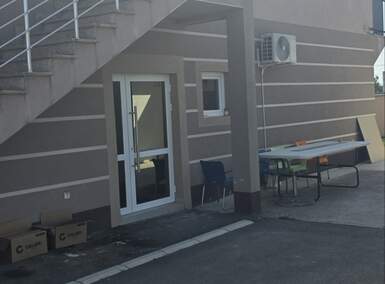 Stan, Beograd - Ledine | Izdavanje · 170m² · 2.750€