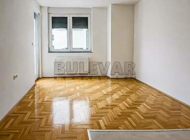 Jednoiposoban stan, Niš - Centar | Prodaja · 37m² · 125.000€