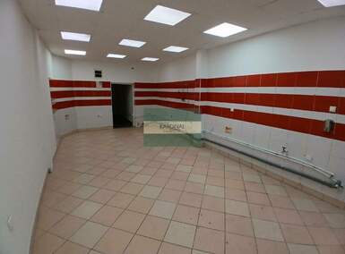 Poslovni prostor / Lokal, Kragujevac | Izdavanje · 54m² · 400€