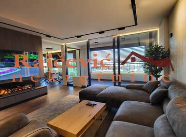 Stan, Beograd - Kalenic | Prodaja · 198m² · 870.000€