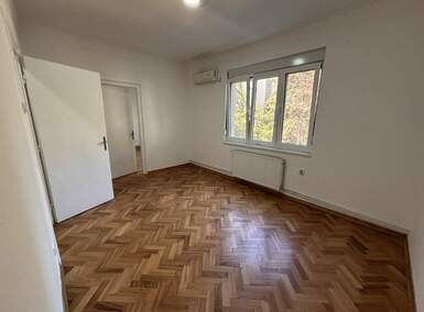 Dvoiposoban stan, Beograd - Profesorska Kolonija | Izdavanje · 60m² · 600€