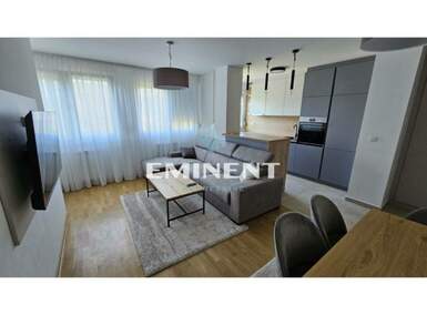 Dvosoban stan, Beograd - Blok 21, Šest Kaplara | Izdavanje · 44m² · 800€