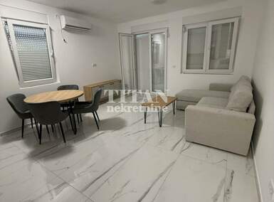 Trosoban stan, Beograd - Centar | Izdavanje · 58m² · 600€