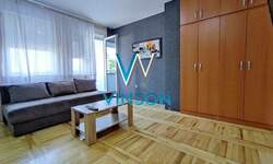 Garsonjera, Novi Sad - Bulevar Oslobođenja | Izdavanje · 25m² · 300€