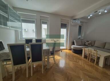 Trosoban stan, Jagodina | Prodaja · 69m² · 99.000€