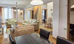 Trosoban stan, Beograd - Vračar (centar) | Izdavanje · 86m² · 1.100€