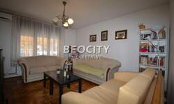 Kuća, Beograd - Kaluđerica | Prodaja · 255m² · 210.000€