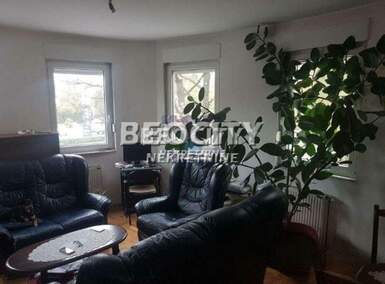 Trosoban stan, Novi Sad - Železnička Stanica | Prodaja · 65m² · 265.000€