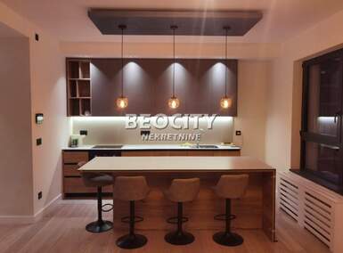 Trosoban stan, Beograd - Beograd Na Vodi | Prodaja · 72m² · 450.000€