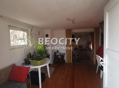 Kuća, Beograd - Stojnik | Prodaja · 232m² · 140.000€
