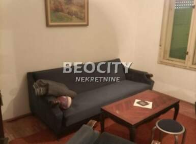 Kuća, Beograd - Kaluđerica | Prodaja · 300m² · 219.300€