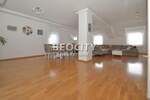 Cetvorosoban stan, Beograd - Obrenovac (mesto) | Prodaja · 162m² · 267.000€