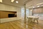 Trosoban stan, Beograd - Vračar (centar) | Izdavanje · 87m² · 1.300€